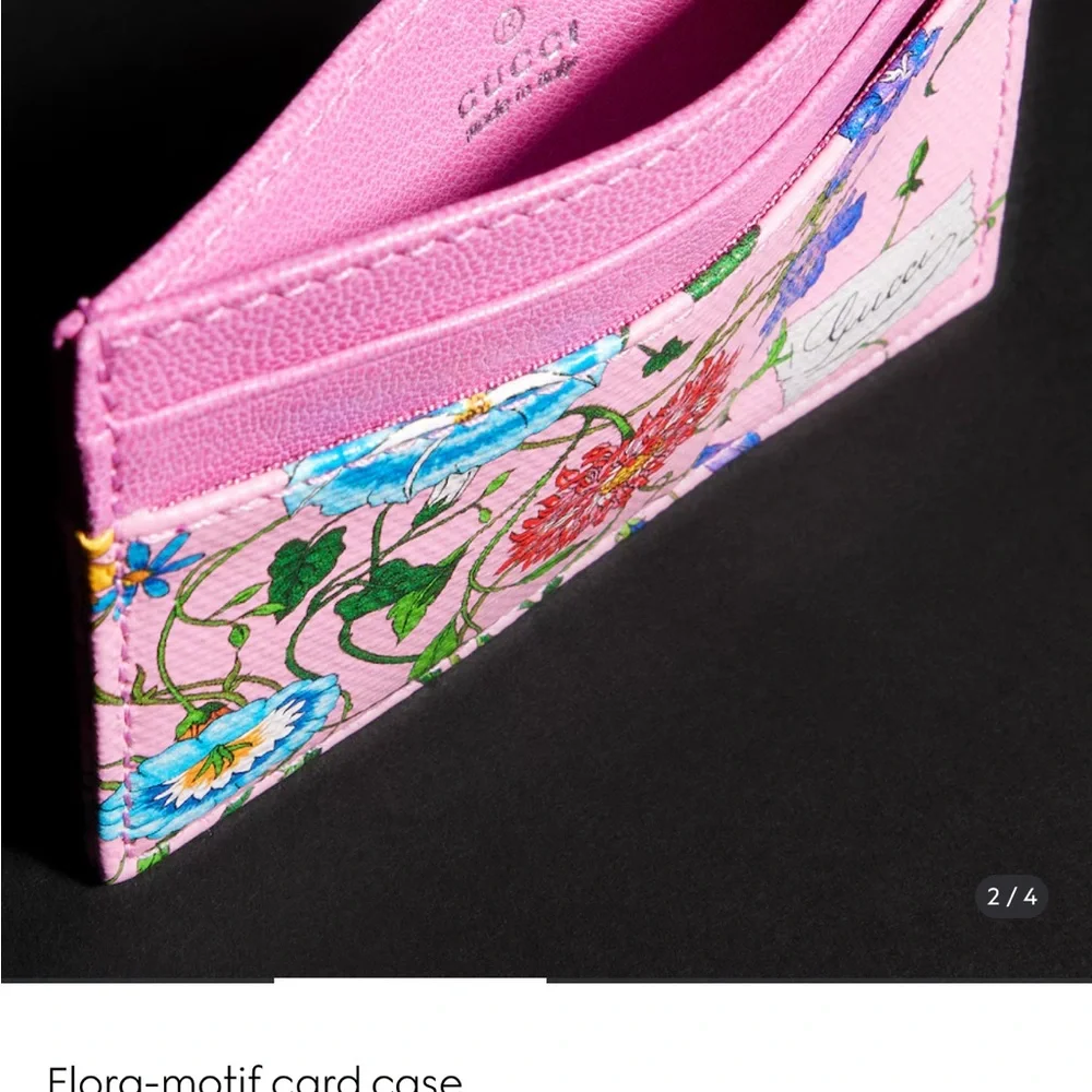 Gucci Flora-motif card case in pink multi colored canvas NEW $330 women’s